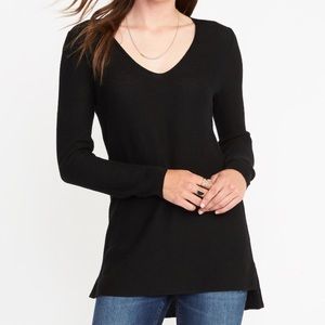 Old Navy Black V neck sweater